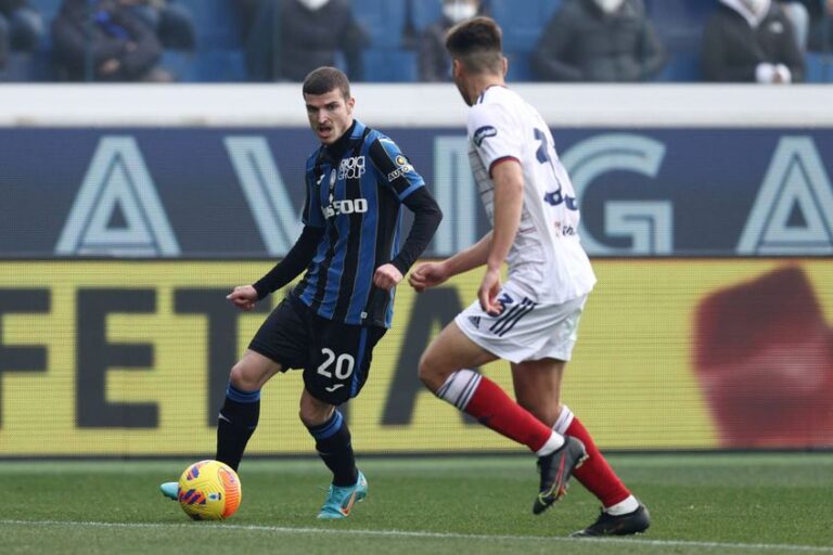 Valentin Mihăilă a debutat la Atalanta. Cagliari, cu Răzvan Marin pe teren, s-a impus la limită