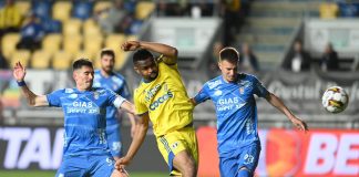 Chindia se îndreaptă spre Serie B. Înfrângere (şi) cu Petrolul Ploieşti